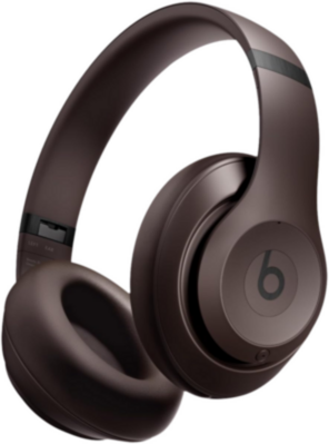 Beats Studio Pro Brown