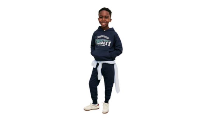 Conjunto Capucha y Pantalón