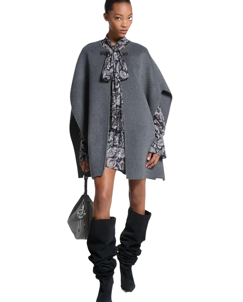 Michael Michael Kors Capa Corta