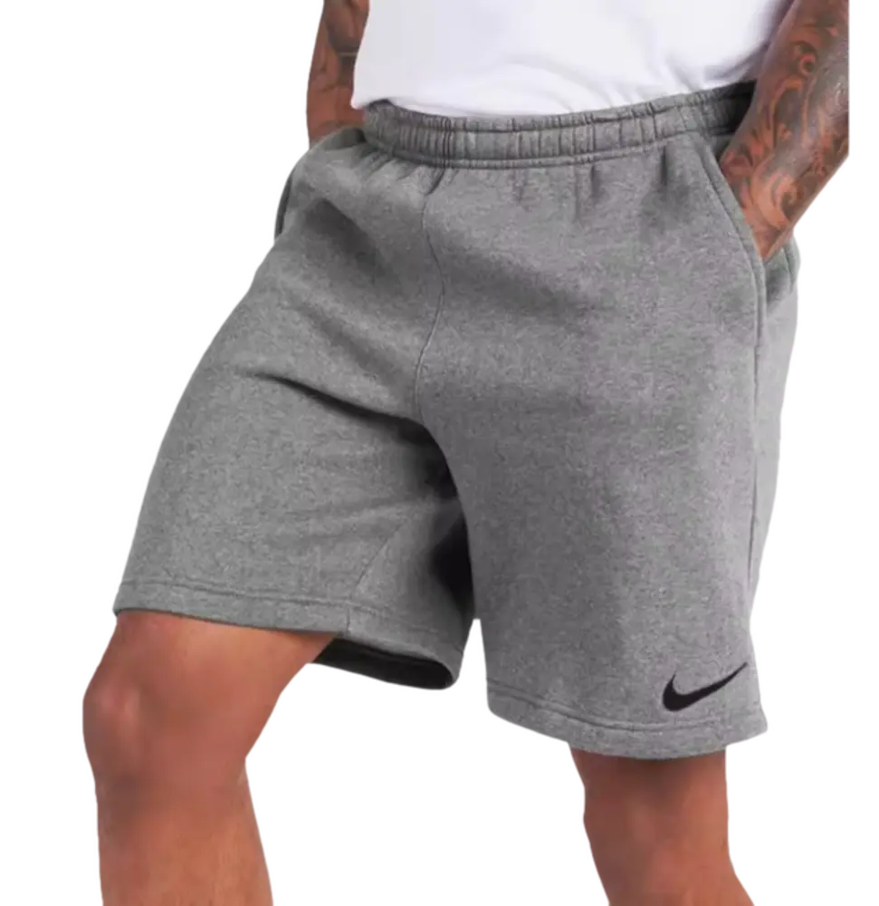 Pantalón deportivo corto