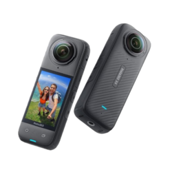 Insta 360 X4